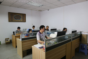 China Dongguan Dezhijian Plastic Electronic Ltd